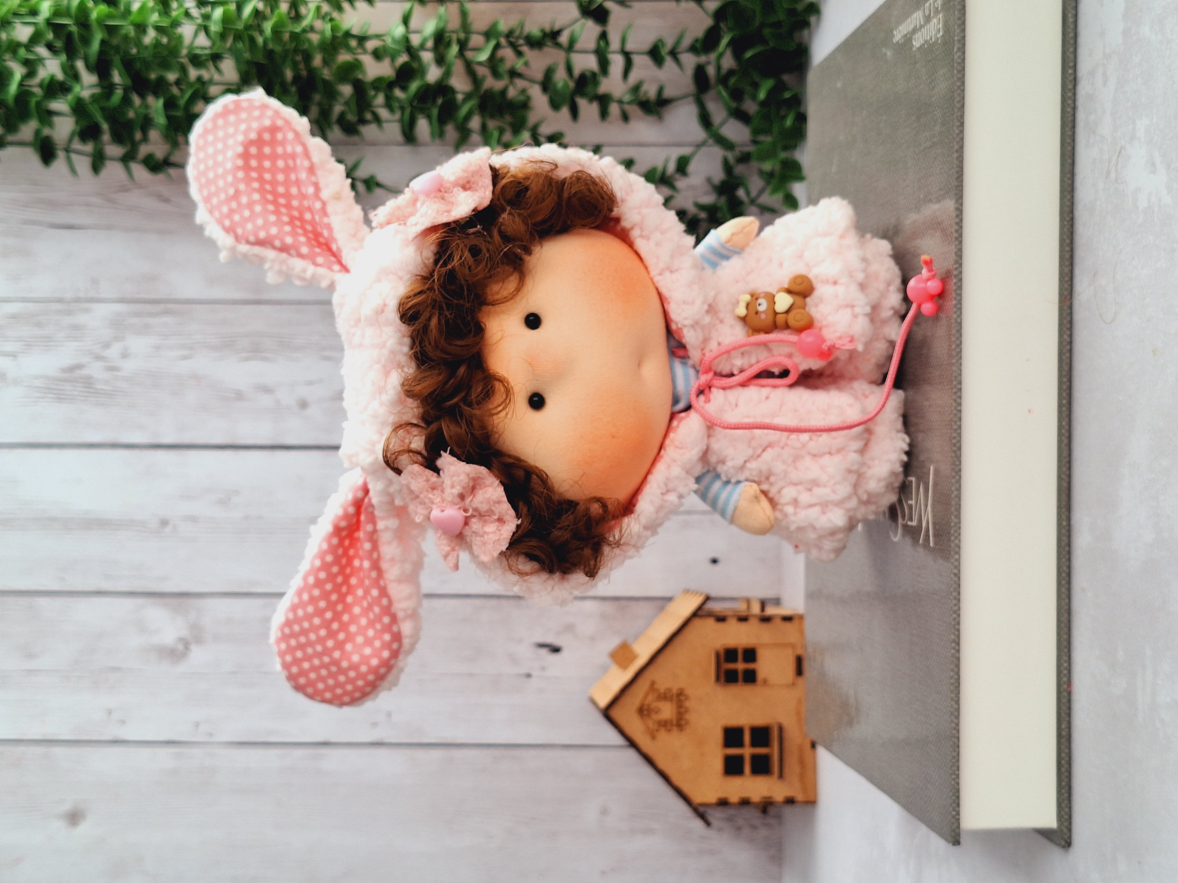 عروسک پشمالو خرگوش