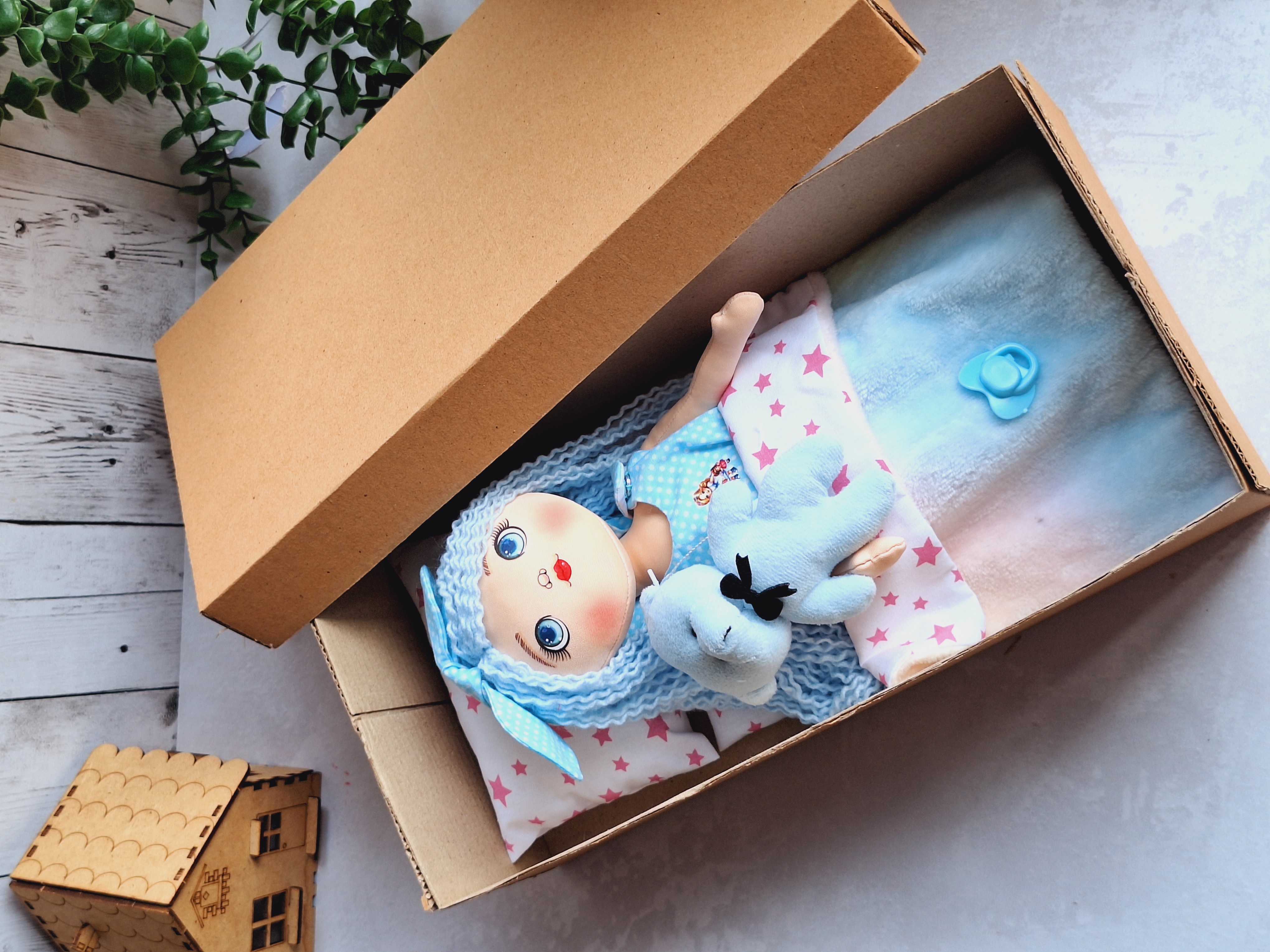 پک عروسک پارچه ای خاله بازی همراه ست رختخواب ، پستونک و خرس تدی